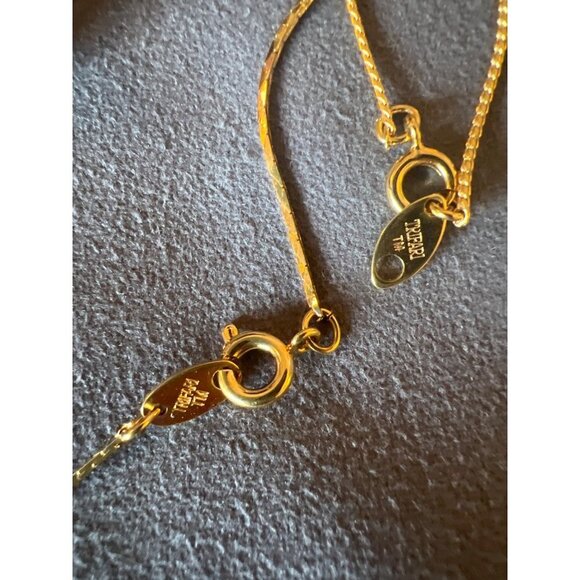 Trifari Set VTG 2 Necklaces PLUS Black Enamel Gold Clip Earrings Work Perfect - Picture 10 of 13